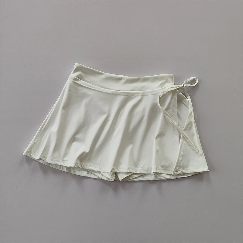WHITE IVY – FITNESS SKORT